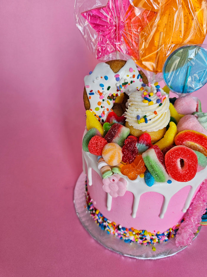 Gâteau Explosion de bonbons – Cake Toi